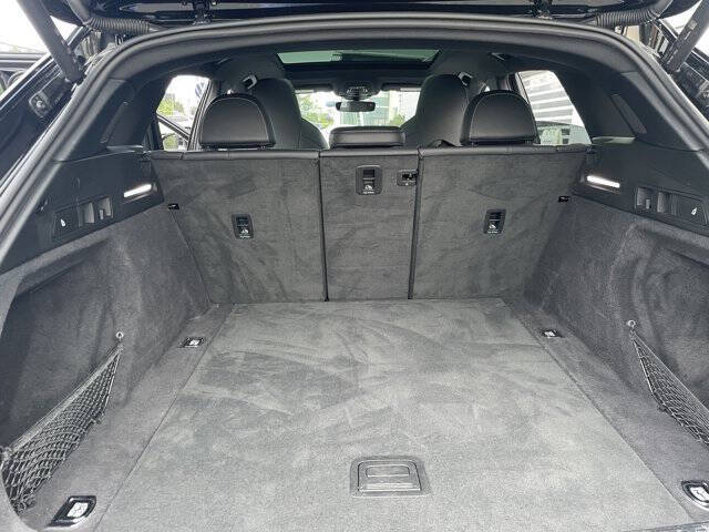 2022 Audi e-tron S quattro Premium Plus