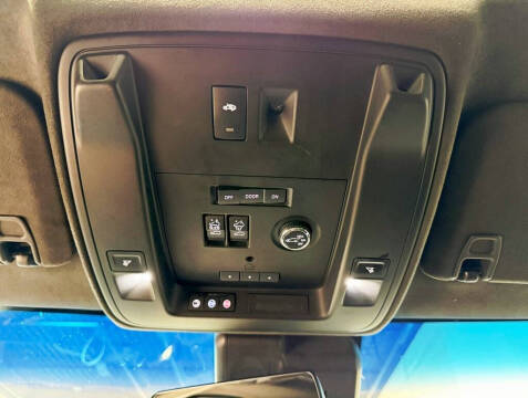 2018 Cadillac Escalade Platinum