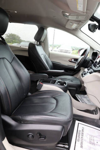 2018 Chrysler Pacifica Touring L