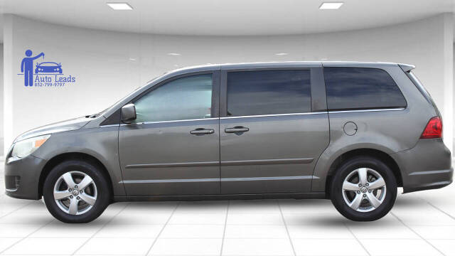 2010 Volkswagen Routan for sale at AUTO LEADS in Pasadena, TX