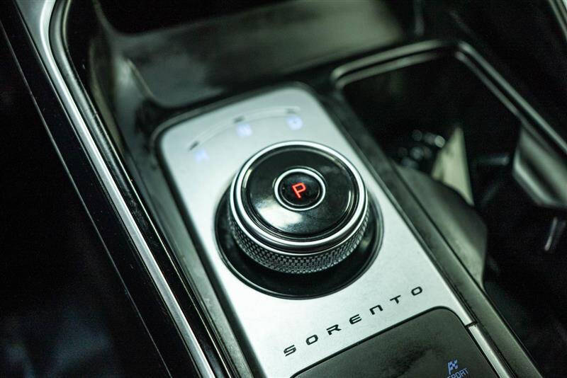 2023 Kia Sorento Hybrid EX