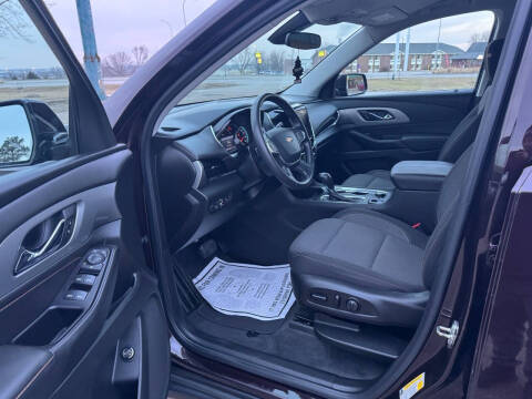 2020 Chevrolet Traverse LT Cloth
