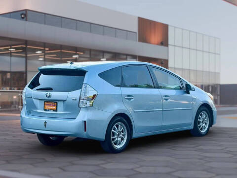 2012 Toyota Prius v