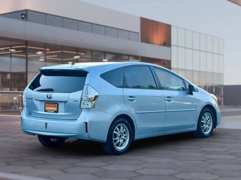 2012 Toyota Prius v