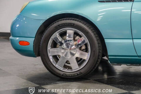 2002 Ford Thunderbird Deluxe