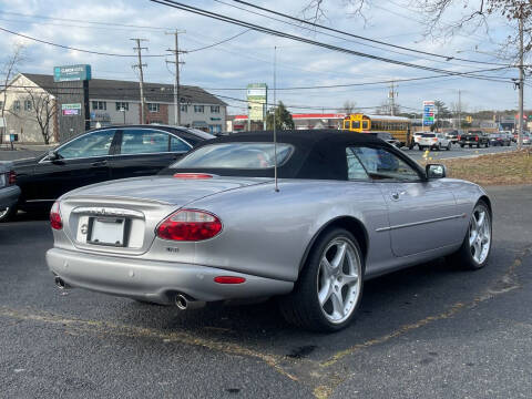2001 Jaguar XKR