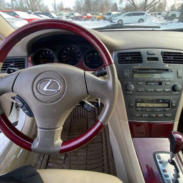 2004 Lexus ES 330
