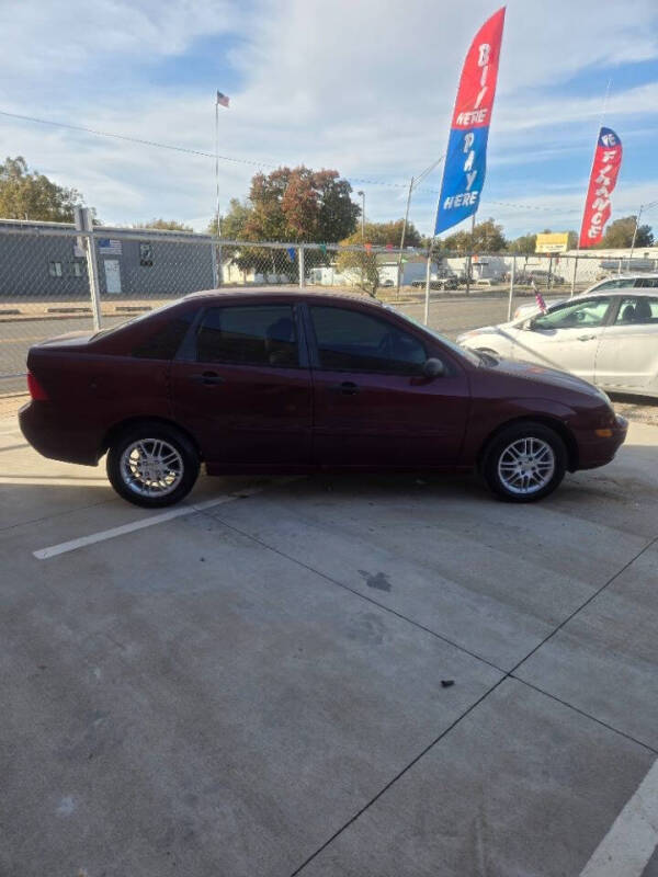 2007 Ford Focus ZX4 SE