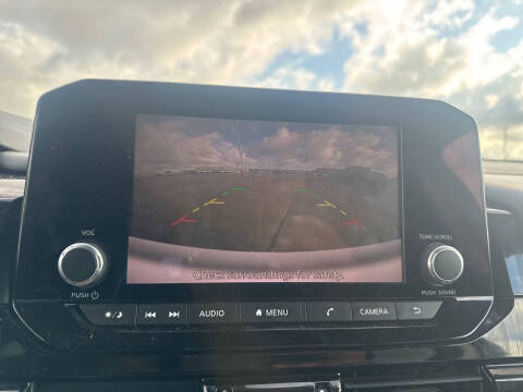 2022 Nissan Pathfinder S