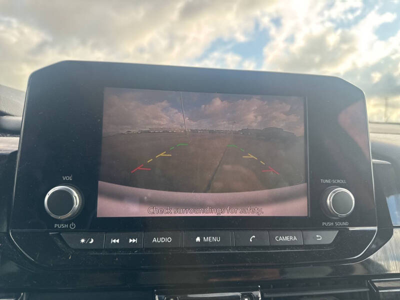 2022 Nissan Pathfinder S