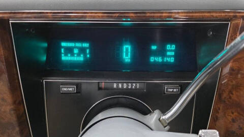 1990 Cadillac Brougham