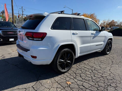 2019 Jeep Grand Cherokee Altitude