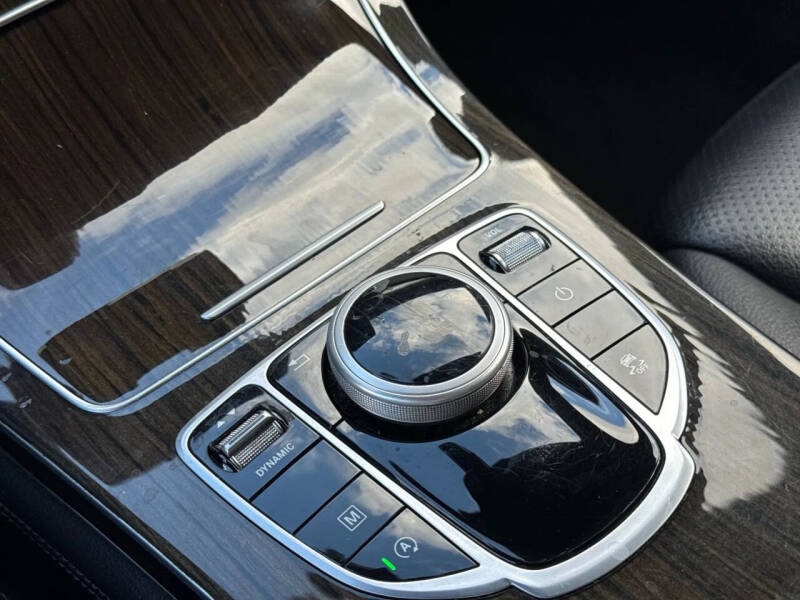 2018 Mercedes-Benz GLC GLC 300 4MATIC