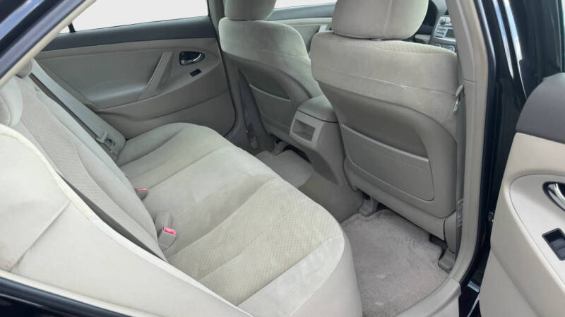 2009 Toyota Camry LE