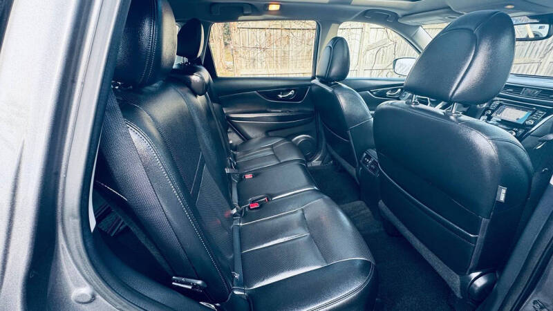 2017 Nissan Rogue SL