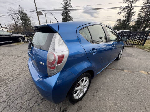 2013 Toyota Prius c Four