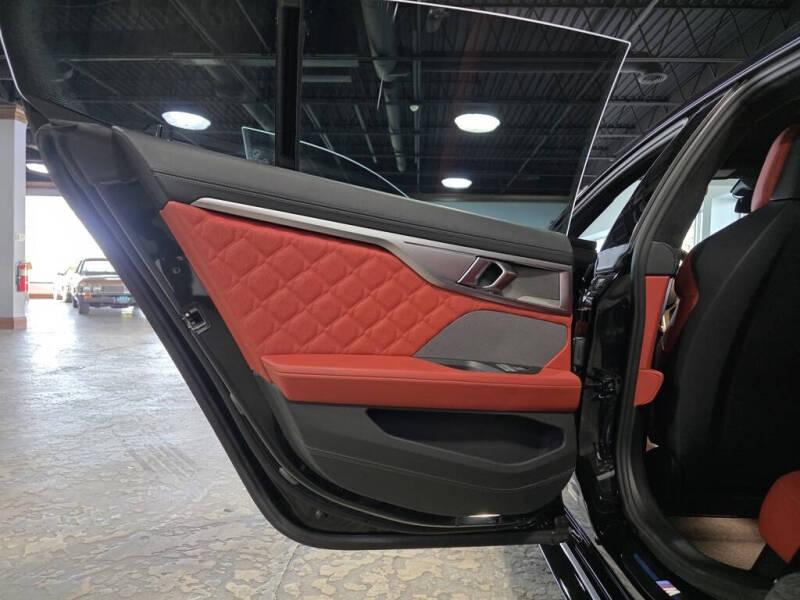 2023 BMW M8 Competition