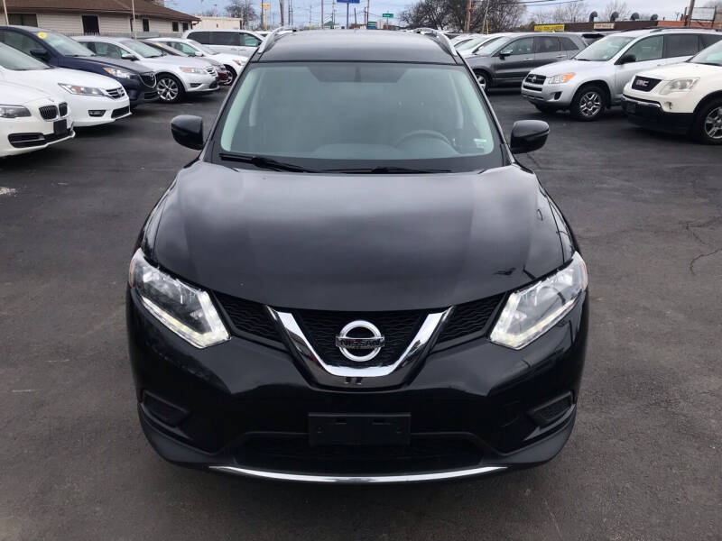 2016 Nissan Rogue for sale at Right Choice Automotive in Rochester NY