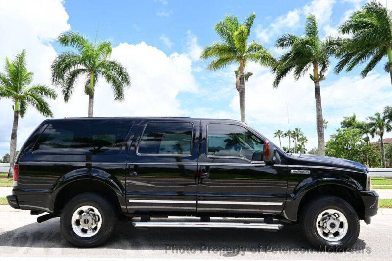 2004 Ford Excursion Limited