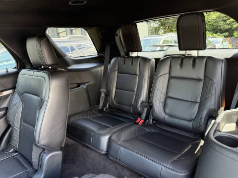 2018 Ford Explorer Platinum