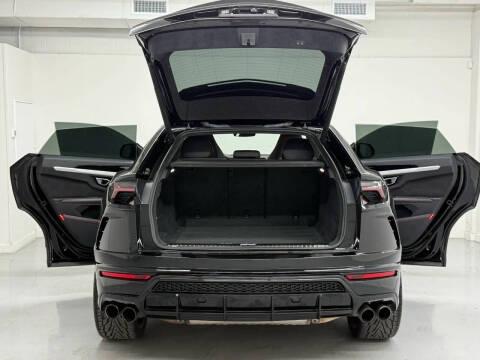 2021 Lamborghini Urus