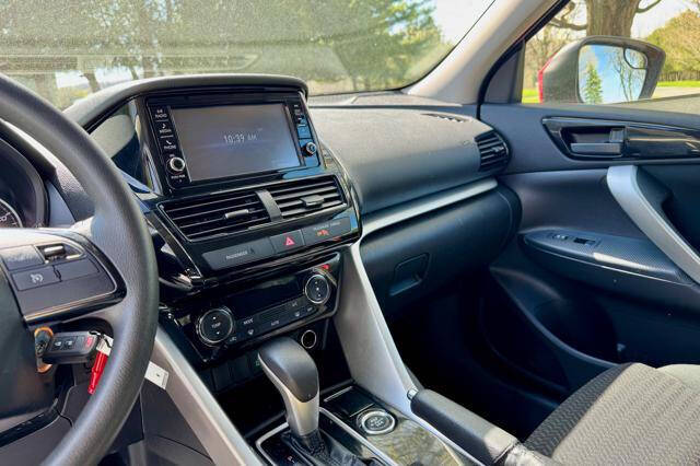 2023 Mitsubishi Eclipse Cross ES