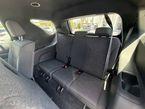 2024 Chevrolet Traverse LS