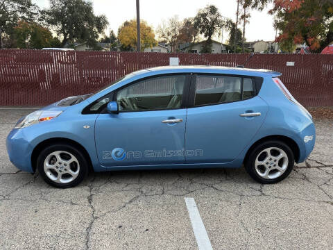 2011 Nissan LEAF SV