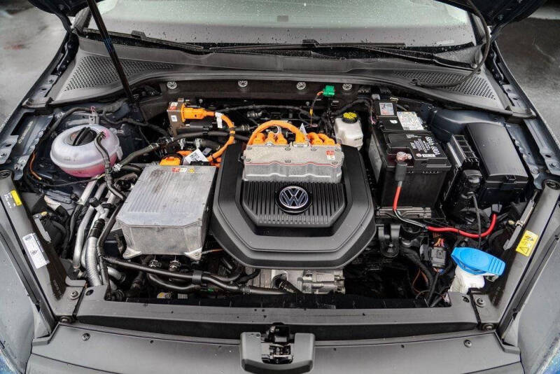 2016 Volkswagen e-Golf SEL Premium