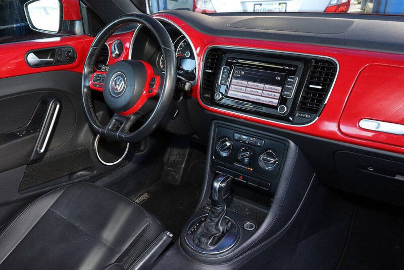 2013 Volkswagen Beetle Convertible