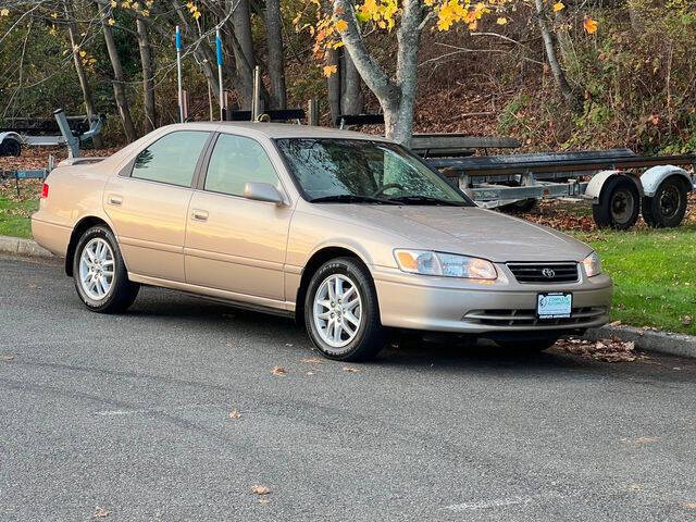 2001 Toyota Camry LE V6