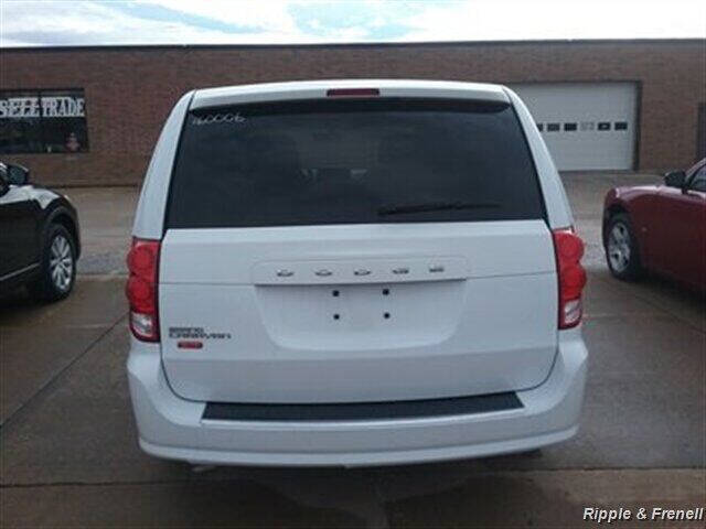 2016 Dodge Grand Caravan SE