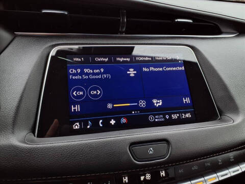 2023 Cadillac XT4 Premium Luxury