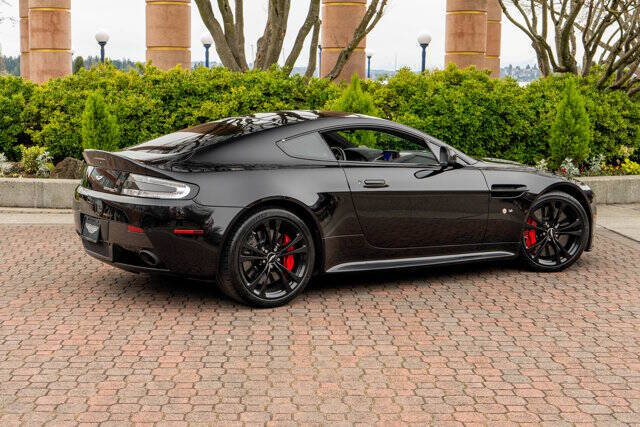 2015 Aston Martin V12 Vantage S 81