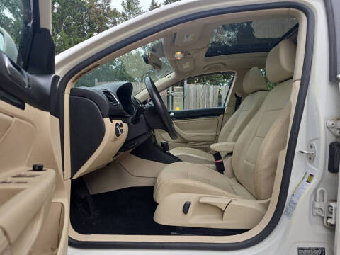 2012 Volkswagen Jetta SportWagen TDI