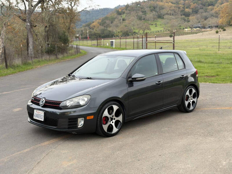 2012 Volkswagen GTI Base PZEV