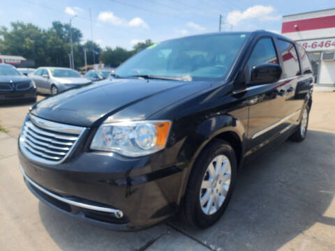 2015 Chrysler Town and Country for sale at Quallys Auto Sales in Olathe KS