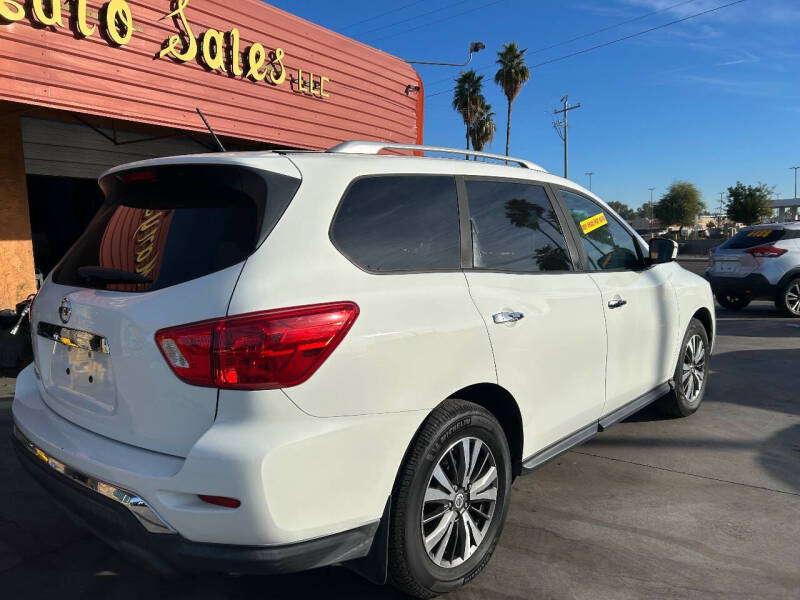 2017 Nissan Pathfinder S