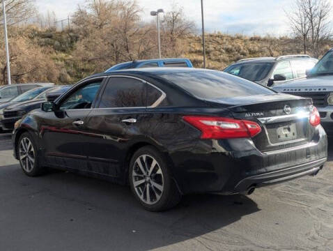 2016 Nissan Altima 2.5 SR