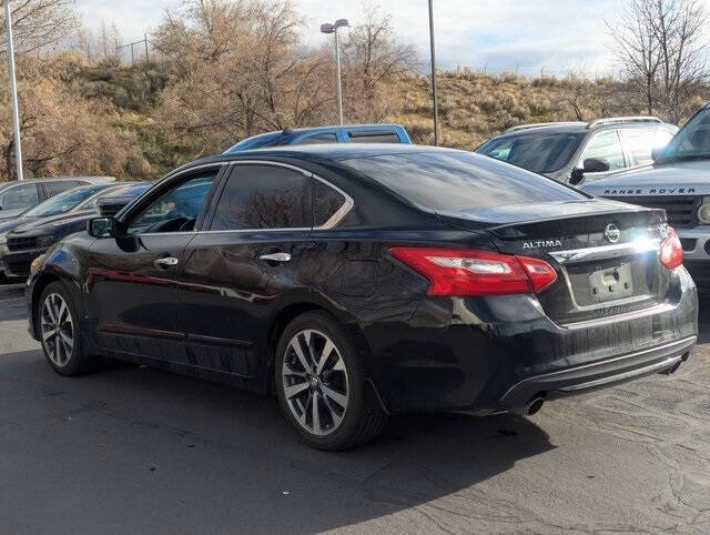 2016 Nissan Altima 2.5 SR