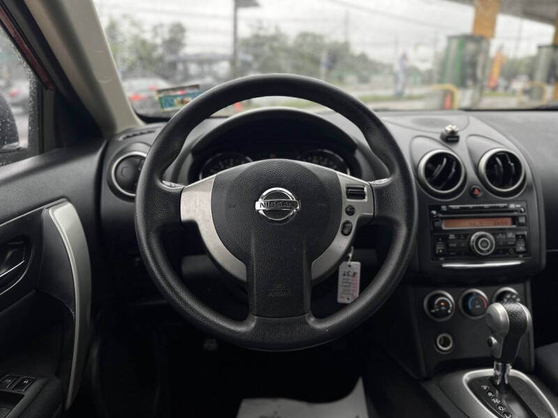 2013 Nissan Rogue S