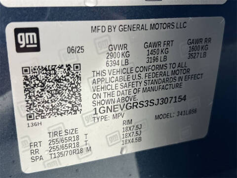 2025 Chevrolet Traverse LT