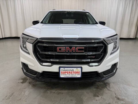 2024 GMC Terrain AT4
