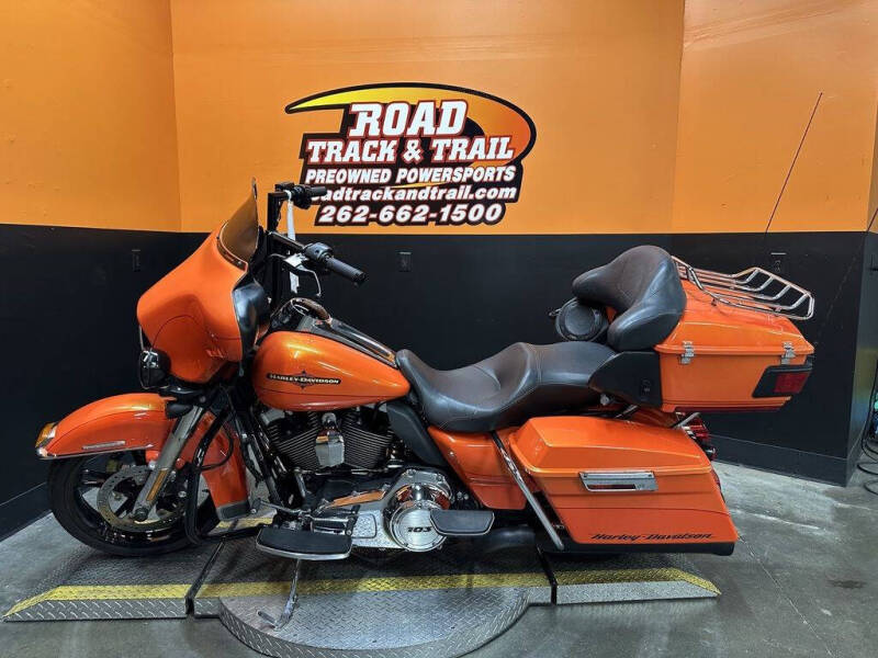 2012 Harley-Davidson® FLHTK - Electra Glide® Ul
