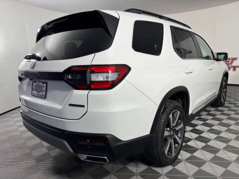 2024 Honda Pilot Touring