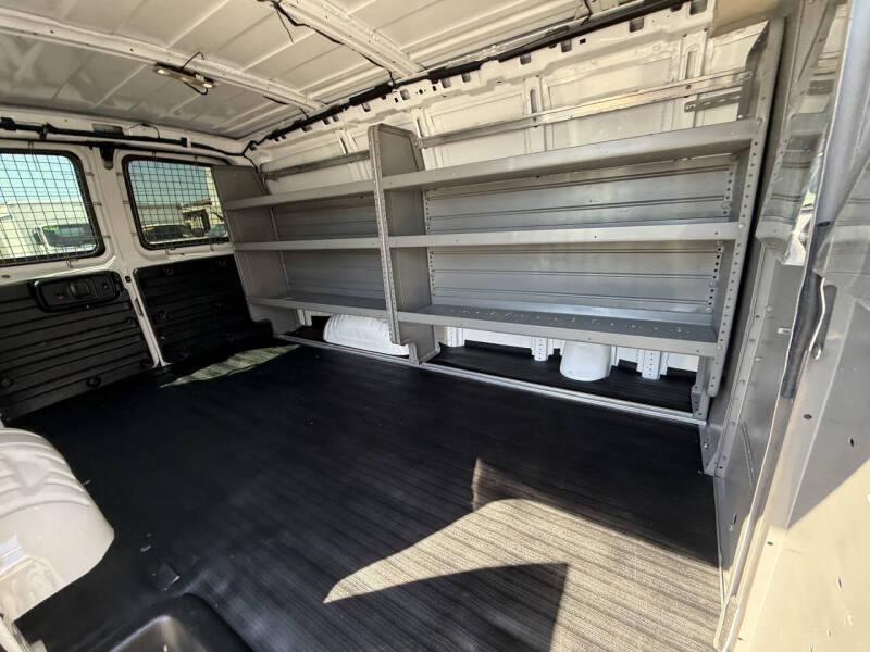 2019 GMC Savana 2500