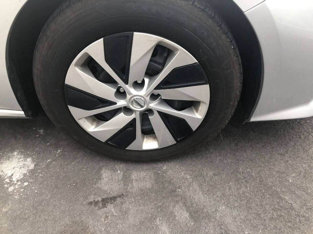 2020 NISSAN Altima Sedan - $17,500