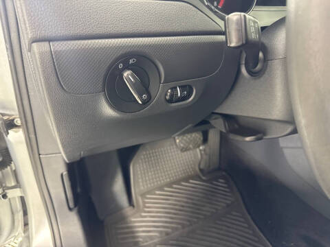 2016 Volkswagen Jetta