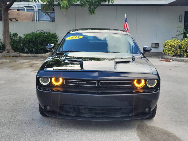 2018 Dodge Challenger SXT Plus
