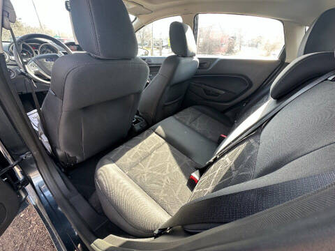 2011 Ford Fiesta SES